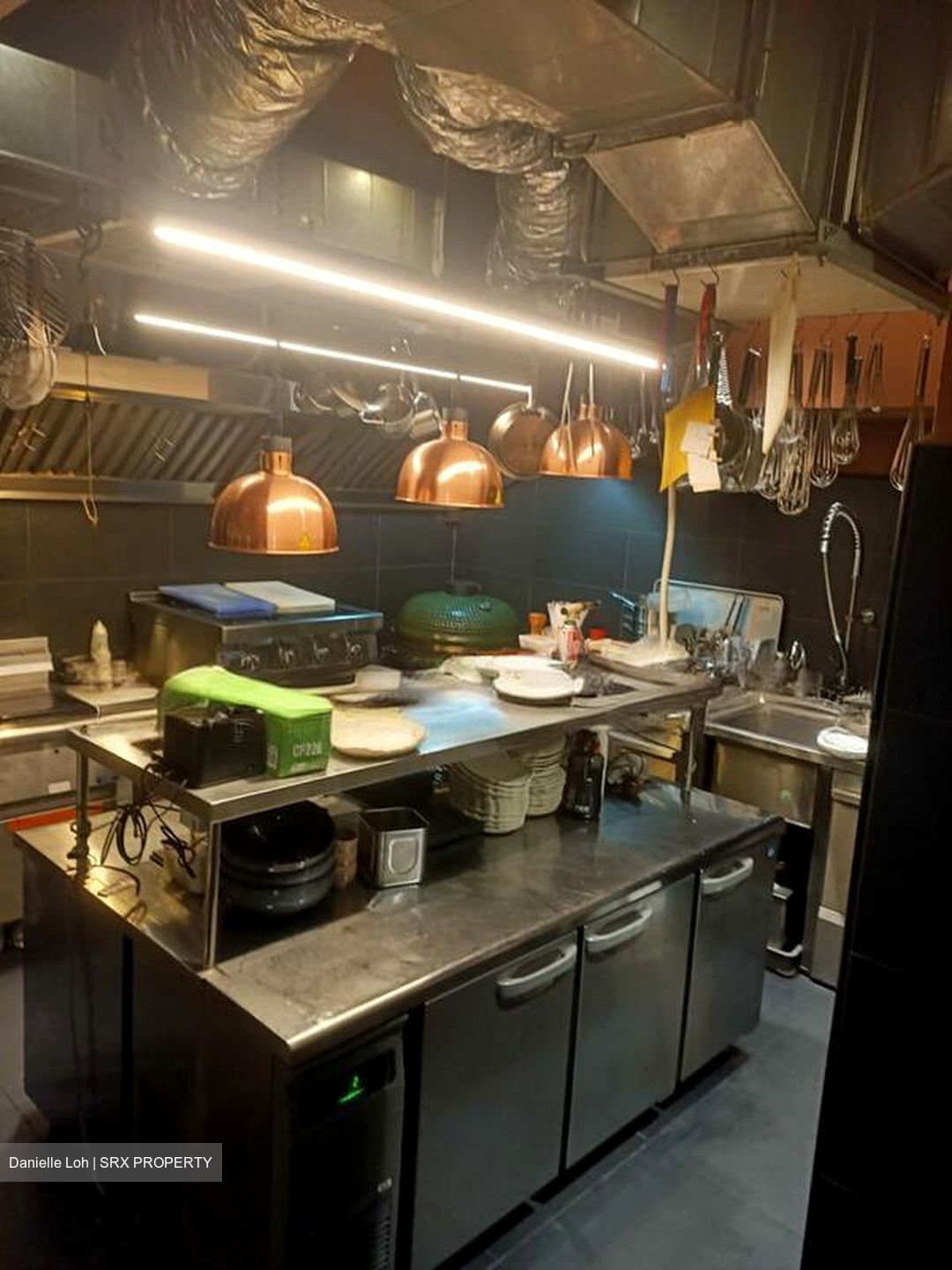 Samsung Hub (D1), Retail #498169951